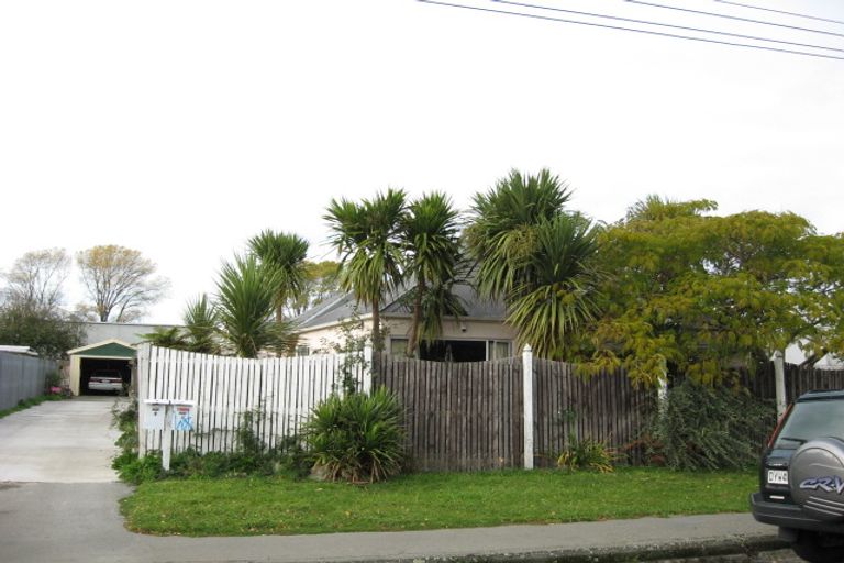 Photo of property in 1/4 Morrison Avenue, Northcote, Christchurch, 8052