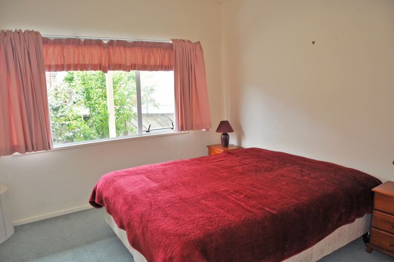 Photo of property in 5 Ngatira Place, Snells Beach, 0920