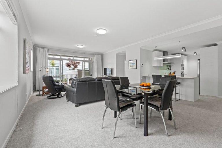 Photo of property in 63 Parkside Drive, Orewa, 0931