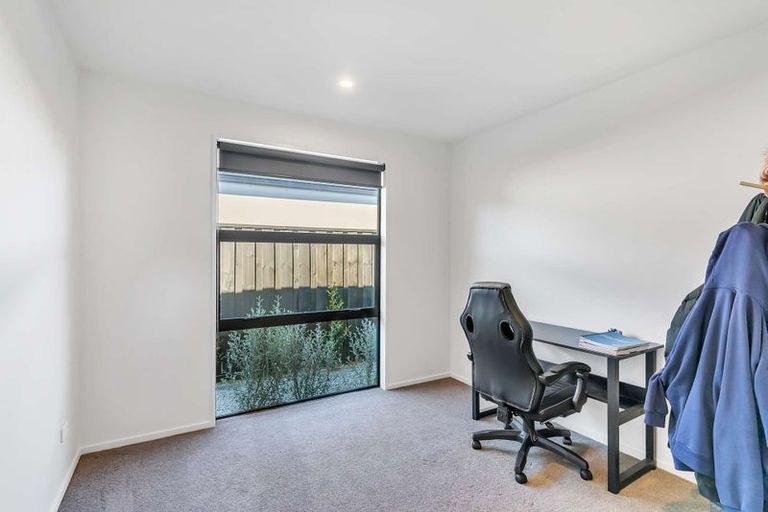 Photo of property in 4 Hayshed Street, Rolleston, 7614