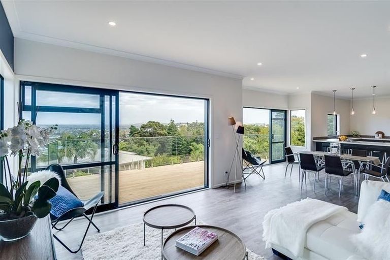 Photo of property in 45 Guys Hill Road, Hospital Hill, Napier, 4110