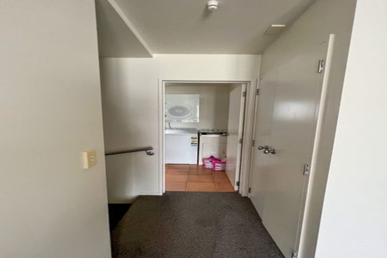 Photo of property in 8d Macaulay Street, Eden Terrace, Auckland, 1021