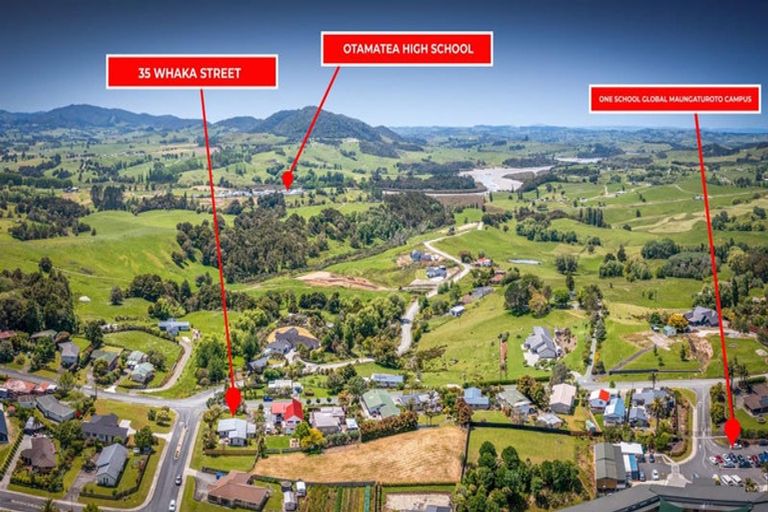 Photo of property in 35 Whaka Street, Maungaturoto, 0520
