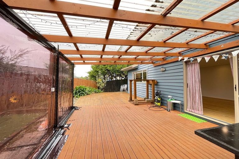 Photo of property in 43 Clover Drive, Henderson, Auckland, 0610