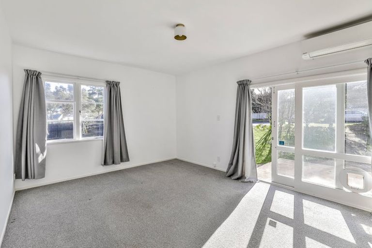 Photo of property in 17 Tyburnia Avenue, Mount Albert, Auckland, 1025