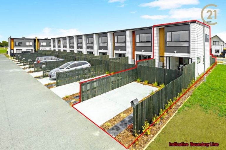 Photo of property in 3 Beardmore Lane, Papakura, 2110