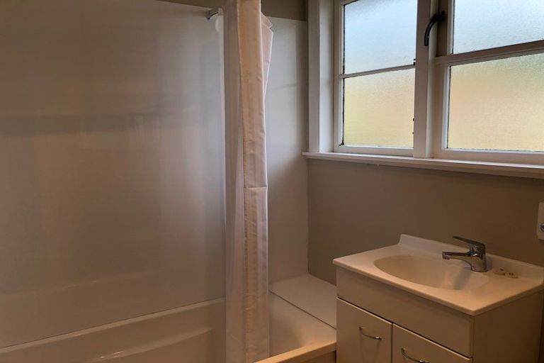 Photo of property in 38 Godley Street, Waiwhetu, Lower Hutt, 5010