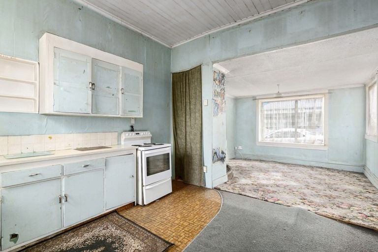 Photo of property in 51 Reid Road, South Dunedin, Dunedin, 9012