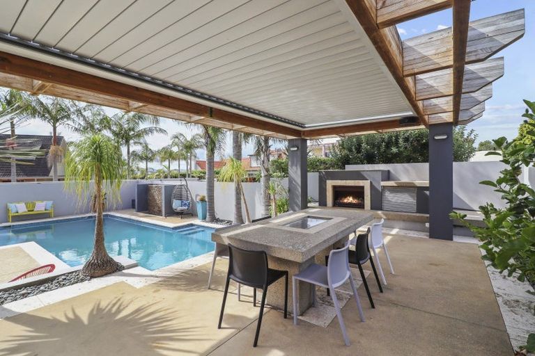 Photo of property in 45 Pillans Road, Otumoetai, Tauranga, 3110