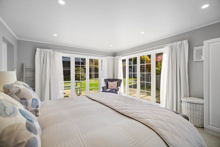 Photo of property in 13 Argyle Place, Arrowtown, 9302