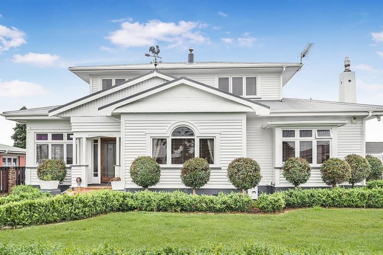 Photo of property in 69 Studholme Street, Morrinsville, 3300