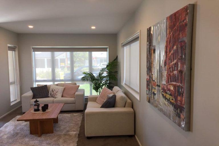 Photo of property in 33 Matata Drive, Takanini, 2112