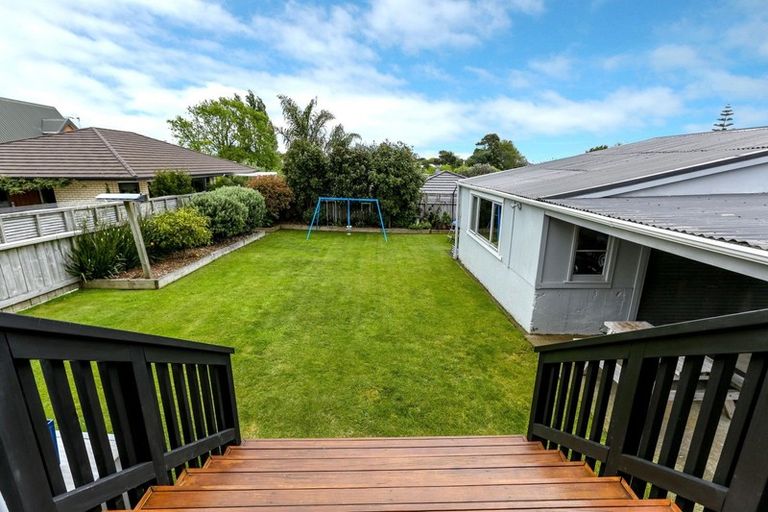 Photo of property in 15 Tainui Street, Welbourn, New Plymouth, 4312