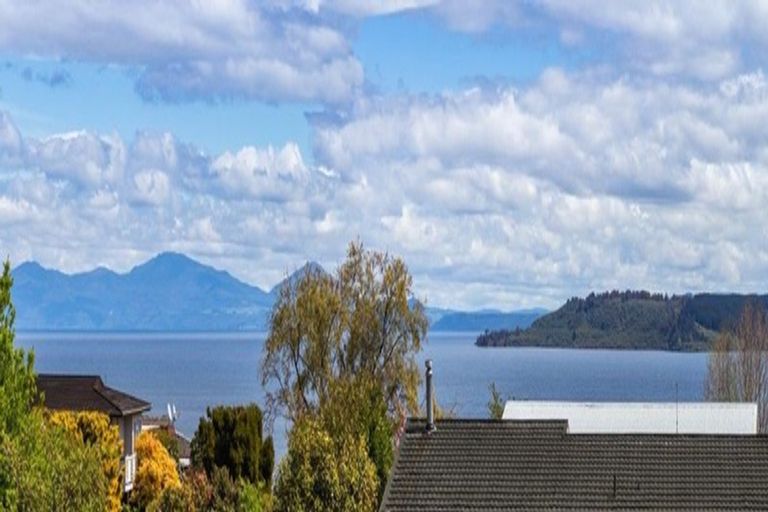 Photo of property in 46 Birch Street, Hilltop, Taupo, 3330