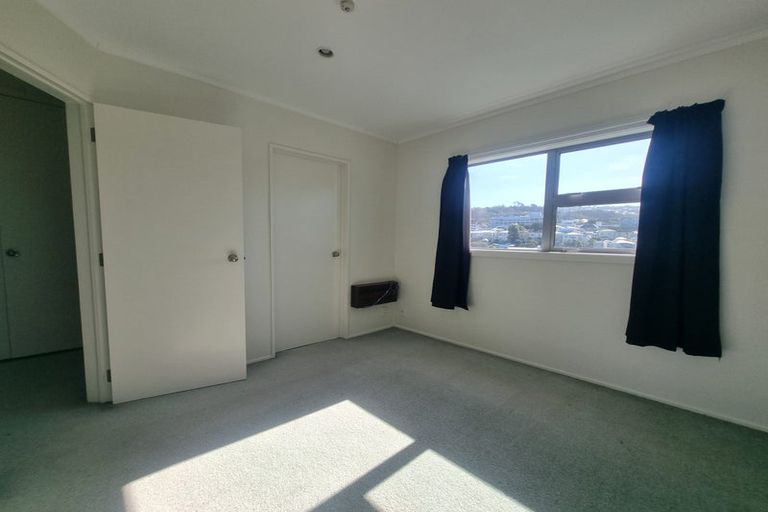 Photo of property in 8 Girton Terrace, Mount Cook, Wellington, 6021