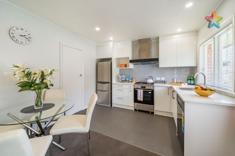 Photo of property in 1 Fairfield Avenue, Fairfield, Lower Hutt, 5011