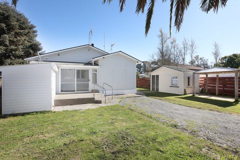 Photo of property in 46 Bridge Street, Bulls, 4818