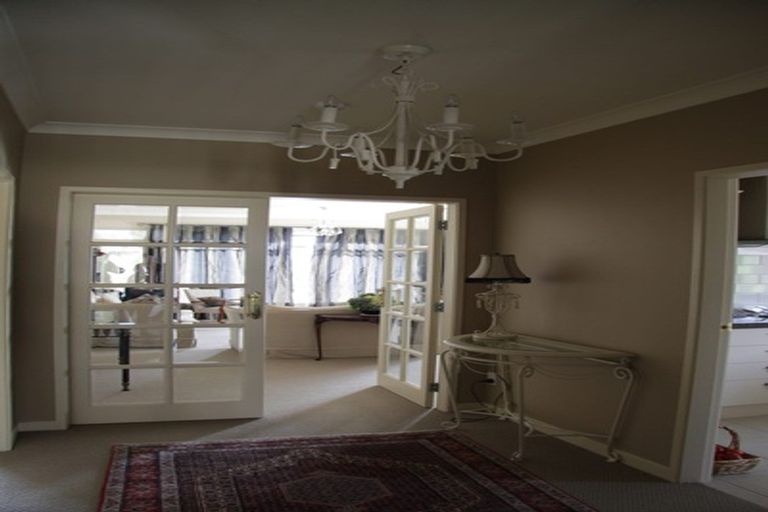 Photo of property in 12 Bishopsworth Way, Huntington, Hamilton, 3210