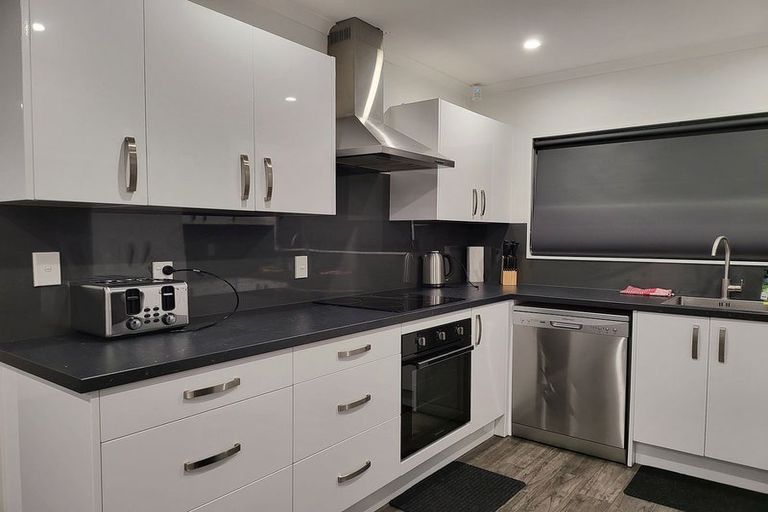 Photo of property in 16a Mahanga Road, Fairy Springs, Rotorua, 3015