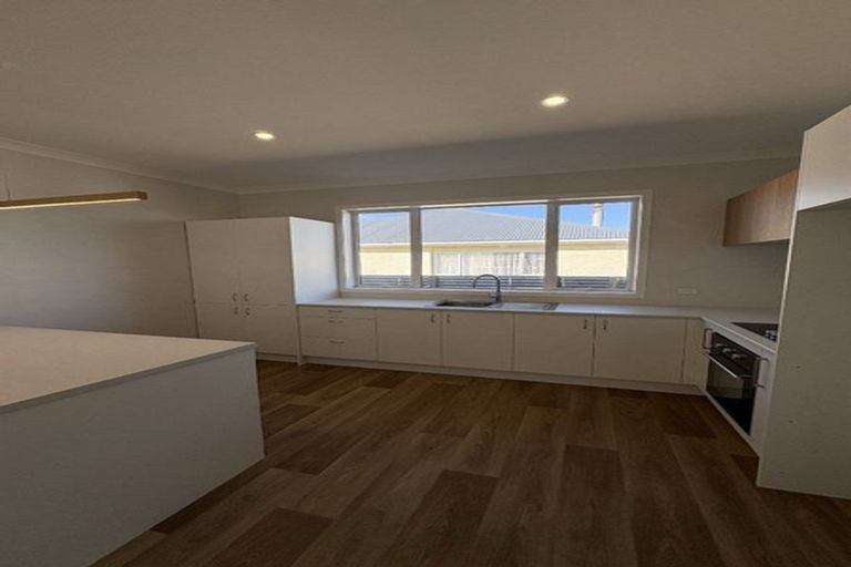 Photo of property in 11 Dyson Street, Strathern, Invercargill, 9812