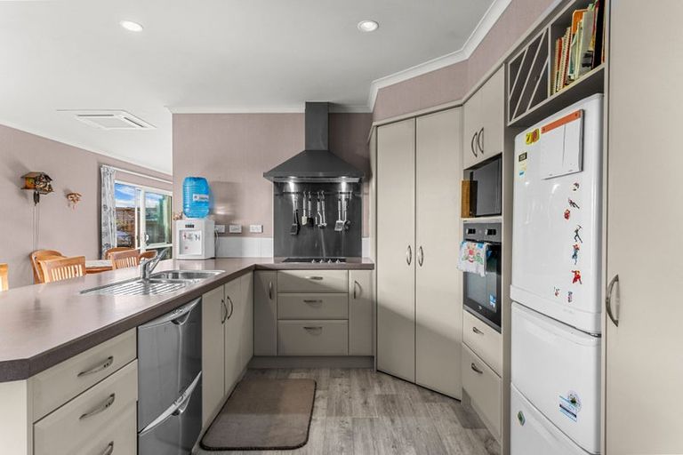 Photo of property in 20 Bootmaker Avenue, Waipu, 0510