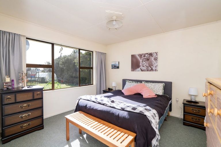Photo of property in 9 Russell Esplanade, Otautau, 9610
