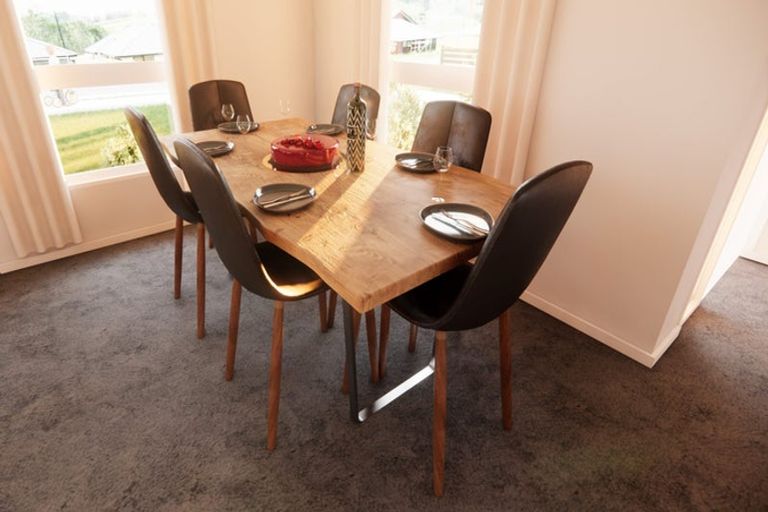 Photo of property in 12 Clendon Court, Roslyn, Palmerston North, 4414