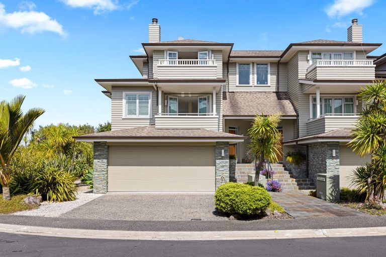 Photo of property in 30 Little Compton Mews, Snells Beach, 0920