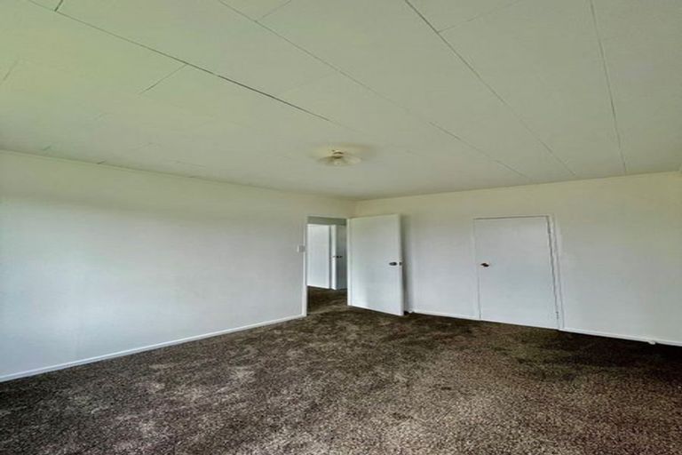 Photo of property in 11 Ulay Place, Clover Park, Auckland, 2019