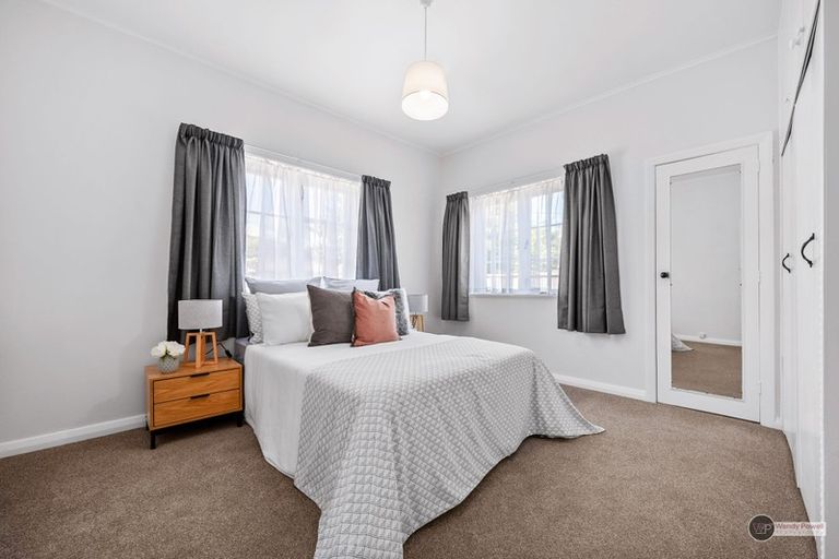 Photo of property in 47 Waiwhetu Road, Waiwhetu, Lower Hutt, 5010