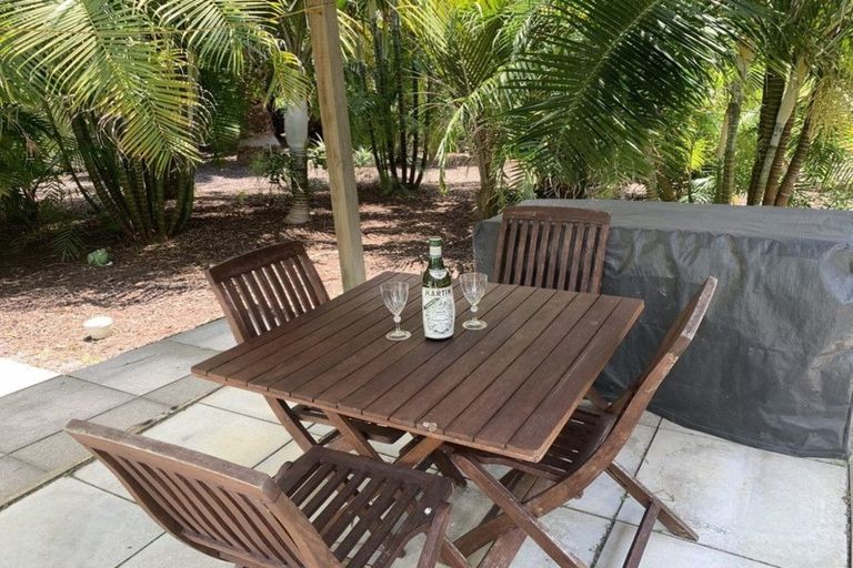 Photo of property in 17 Karaka Drive, Kerikeri, 0230