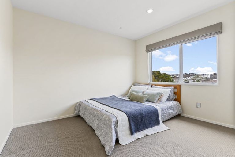 Photo of property in 3 Stamford Crescent, Flat Bush, Auckland, 2019