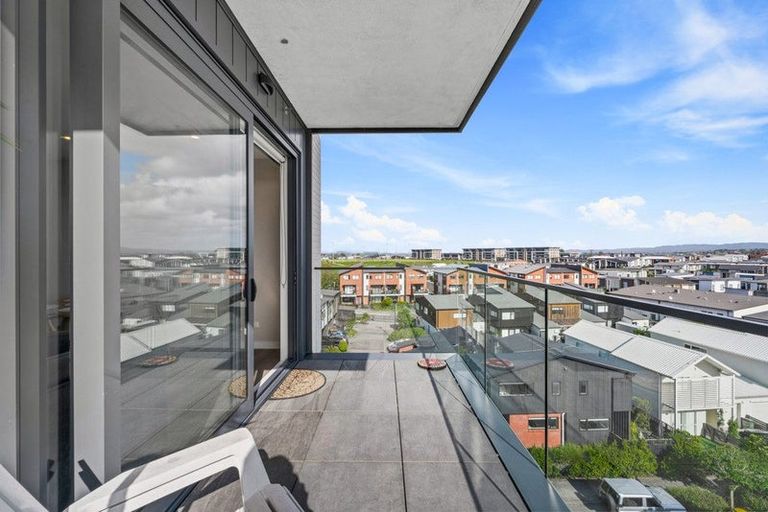 Photo of property in 408/57 Mapou Road, Hobsonville, Auckland, 0616