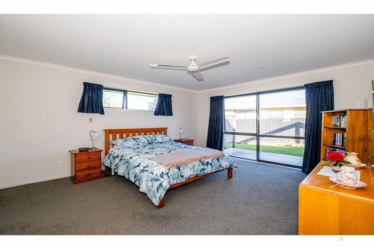 Photo of property in 10 South Terrace Road, Geraldine, 7930