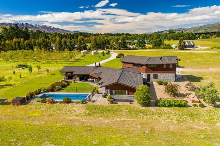 Photo of property in 126 Pearson Road, Cromwell, 9384