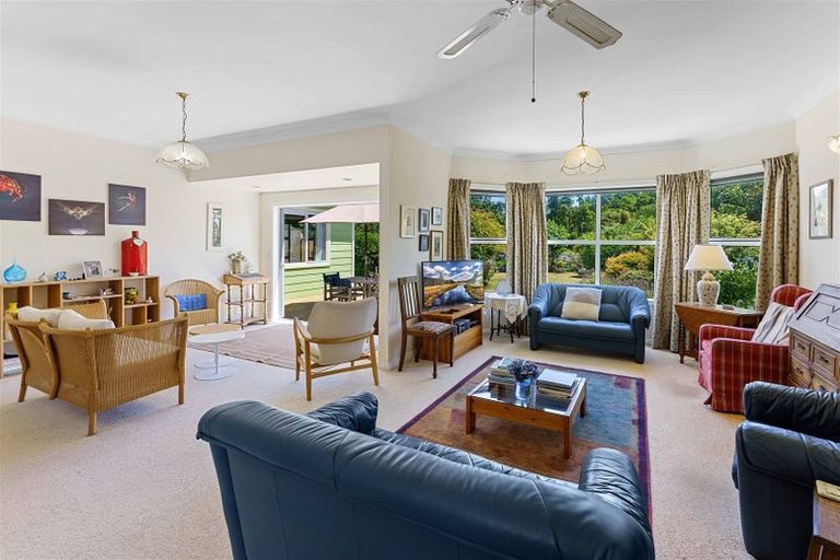 Photo of property in 121 Belvedere Avenue, Waikanae, 5036