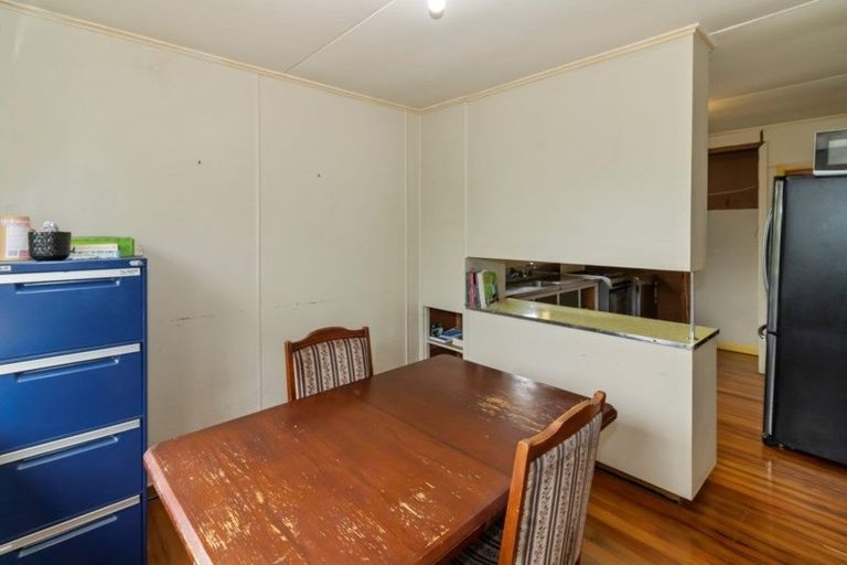 Photo of property in 73 Bayly Road, Blagdon, New Plymouth, 4310