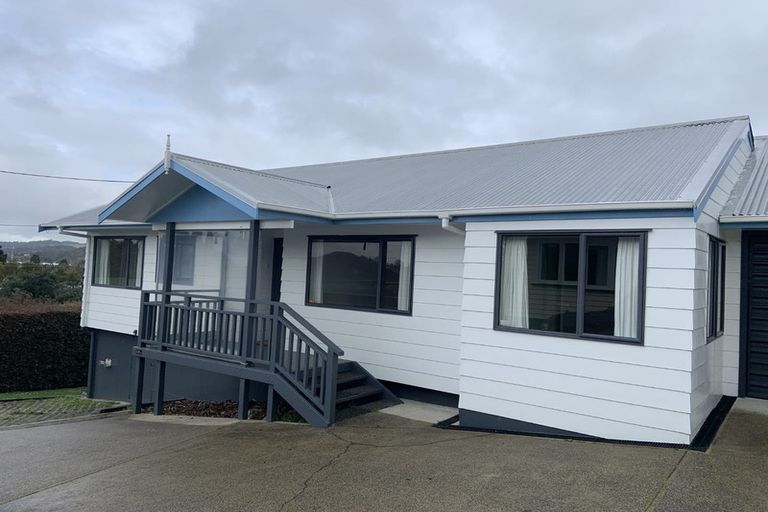 Photo of property in 18a Puriri Street, Hawera, 4610