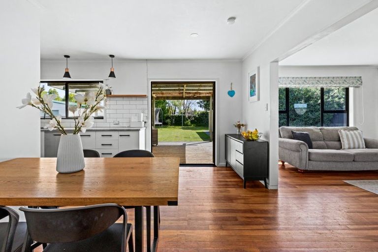 Photo of property in 38 Downing Avenue, Pirimai, Napier, 4112