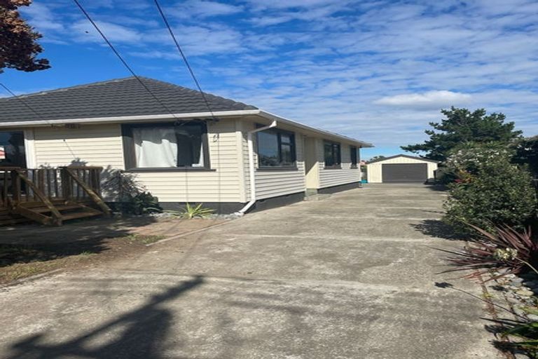Photo of property in 12 Pine Avenue, New Brighton, Christchurch, 8061