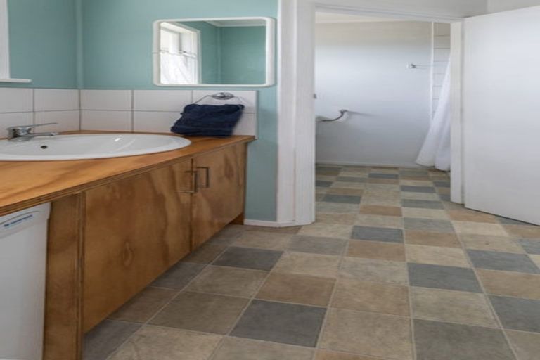 Photo of property in 179 Lakeview Terrace, Lake Hawea, Wanaka, 9382