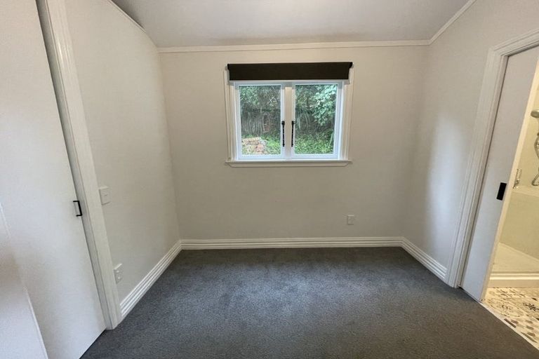 Photo of property in 1/14 Clifton Terrace, Kelburn, Wellington, 6012