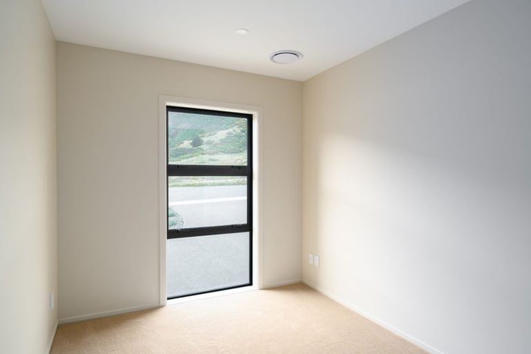 Photo of property in 67 Crompton Avenue, Churton Park, Wellington, 6037