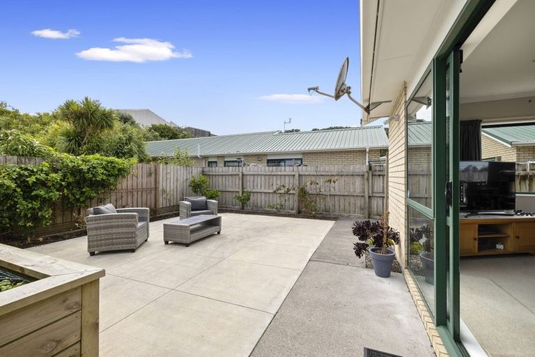 Photo of property in 50a Paritutu Road, Spotswood, New Plymouth, 4310