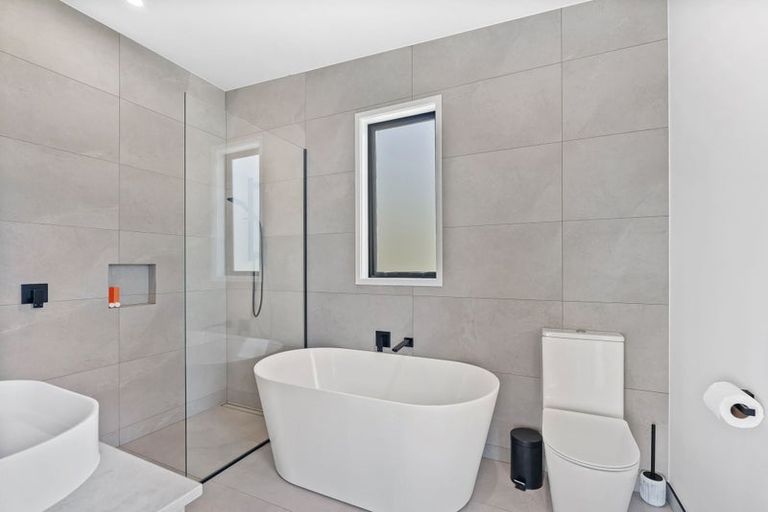 Photo of property in 16 Granada Lane, Langs Beach, Waipu, 0582