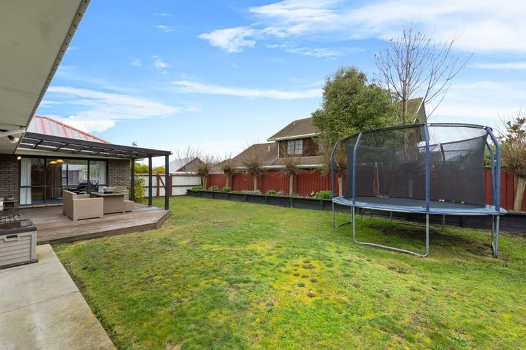 Photo of property in 161 Royal Park Drive, Parklands, Christchurch, 8083