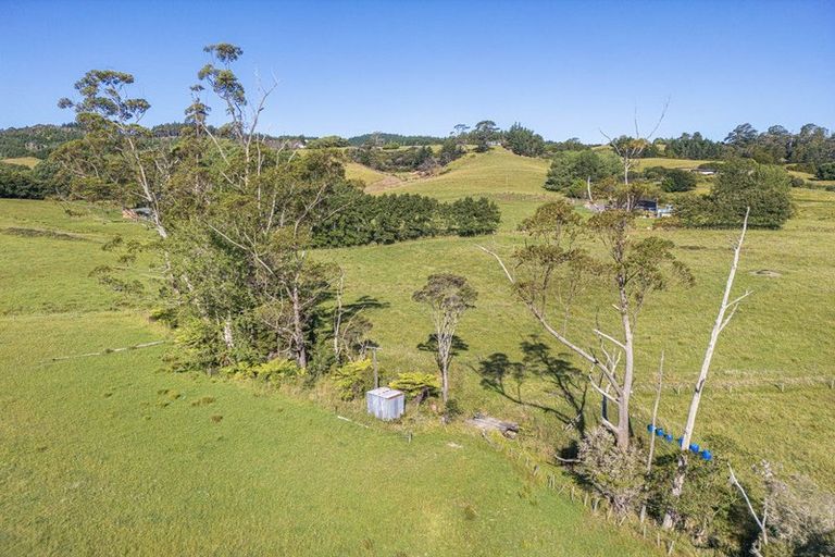 Photo of property in 211 Stoney Creek Road, Kaukapakapa, 0873