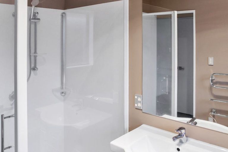 Photo of property in 5 Taggart Place, Sockburn, Christchurch, 8042