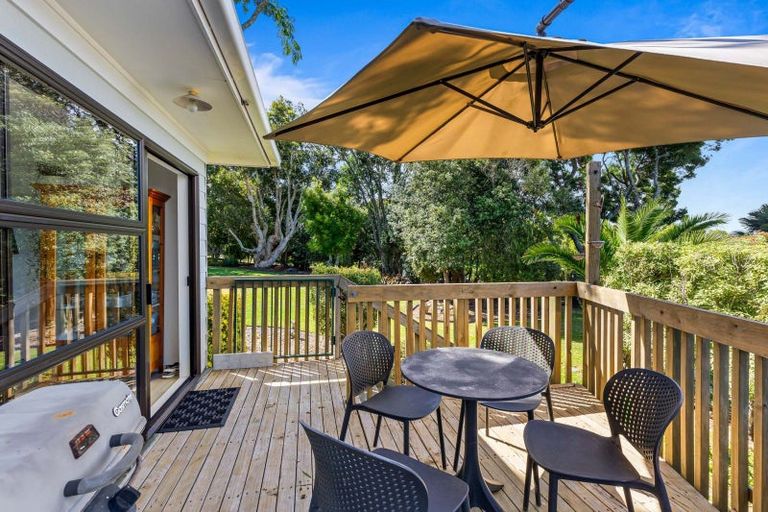 Photo of property in 210 Royal Road, Massey, Auckland, 0614