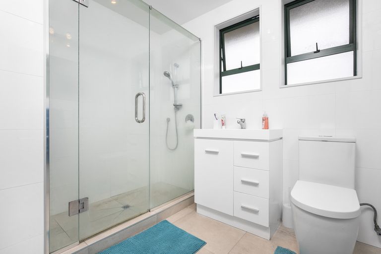 Photo of property in 92 Tennessee Avenue, Mangere East, Auckland, 2024